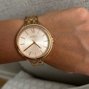 Fossil watch rose gold